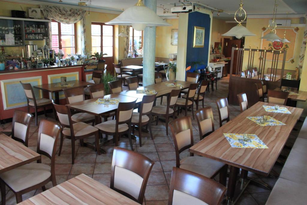 Hotel Krone Kappel מראה חיצוני תמונה