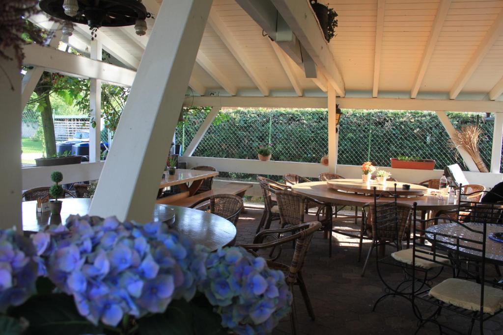 Hotel Krone Kappel מראה חיצוני תמונה